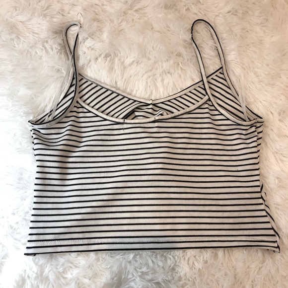 Striped Crop Tank Top - Picture 7 of 8